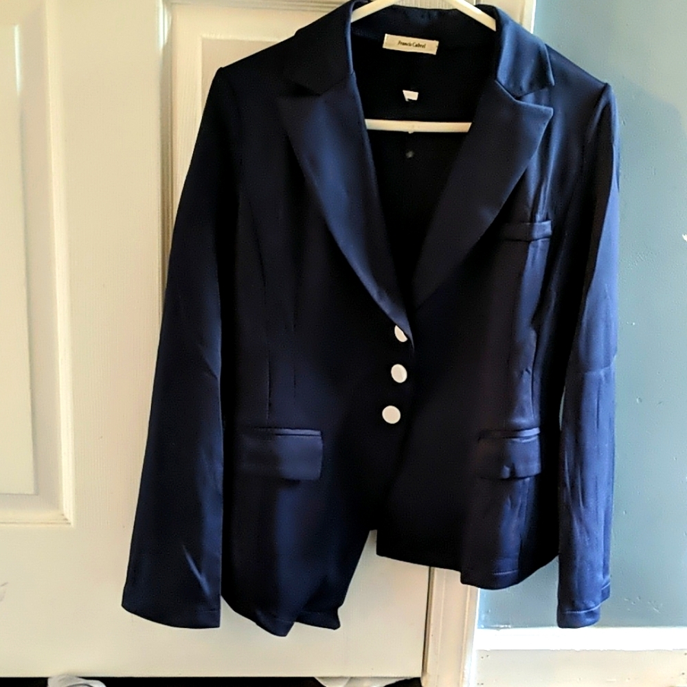 Navy blazer with Asymmetric front hem